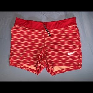 Printed Nike Pro Running